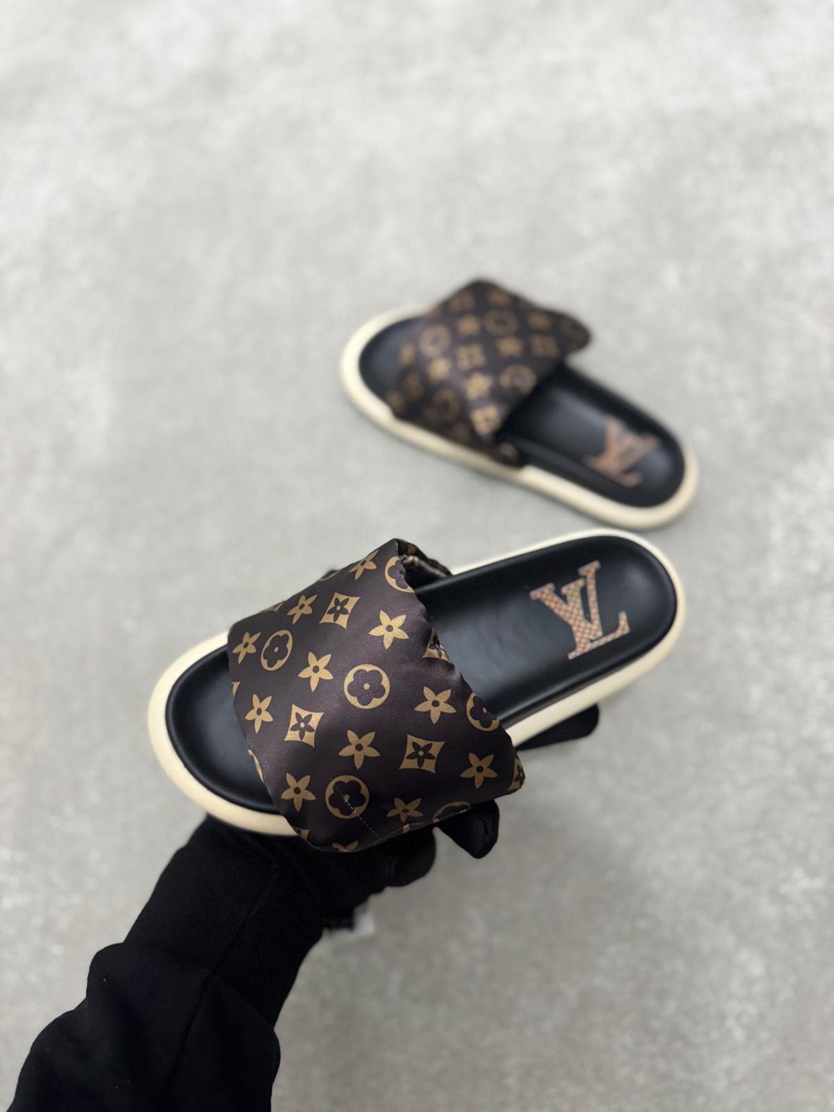 Sandle