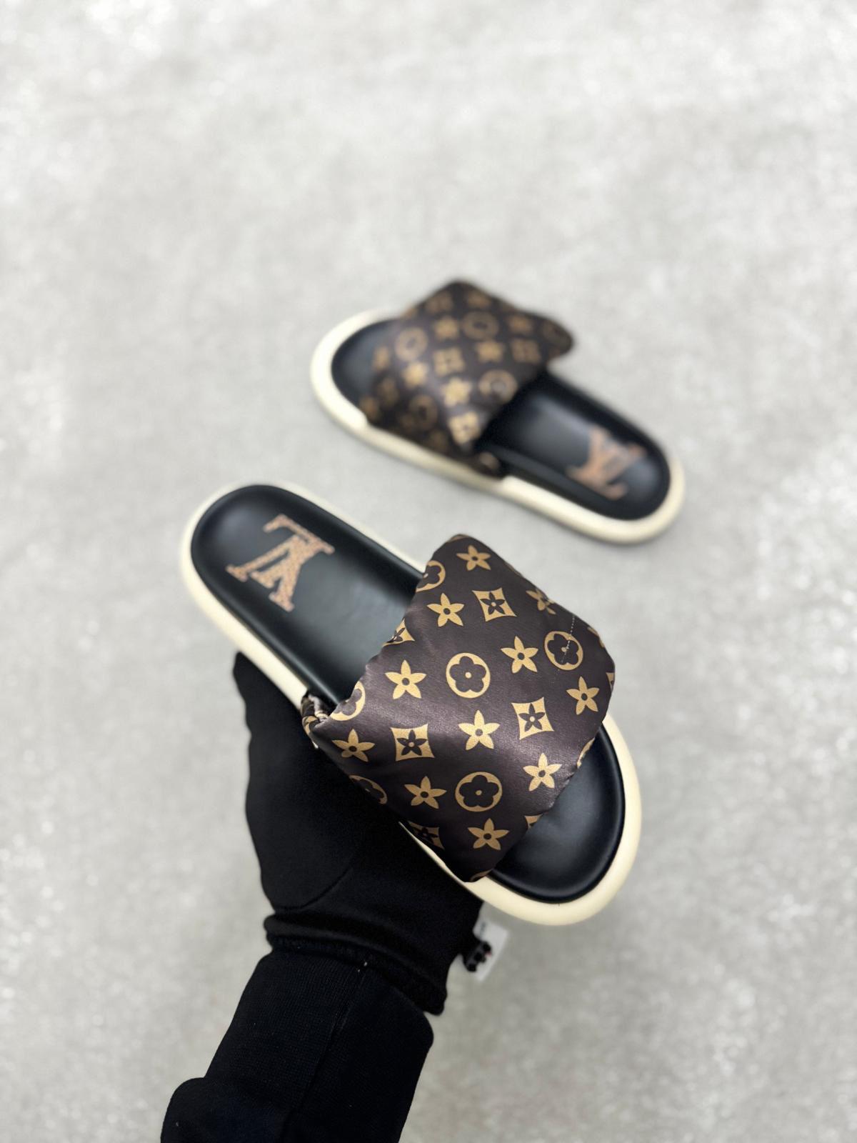Sandle